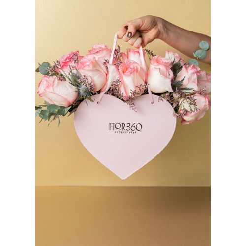 Heart of 12 Roses